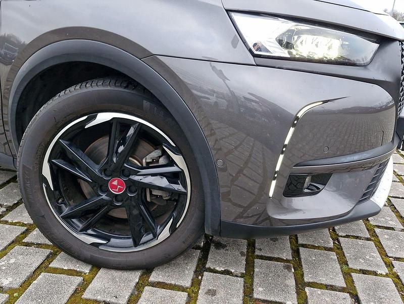 Gebraucht DS Automobiles DS7 Crossback Performance 224 PS (164 kW) 2022 Grau metallic SUV
