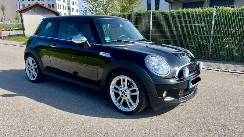 Schwarz Gebraucht 2009 Mini John Cooper Works Coupé Coupé | 9.490 € - Bild 1/4