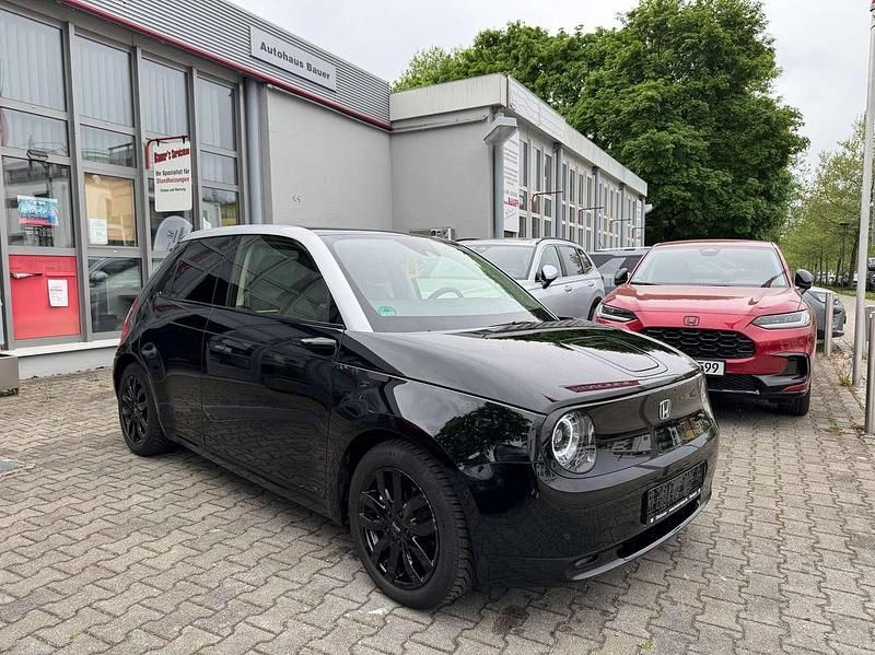 Crystal black p. Gebraucht 2021 Honda e Advance Kleinwagen | 14.500 € (Superpreis) - Bild 1/4