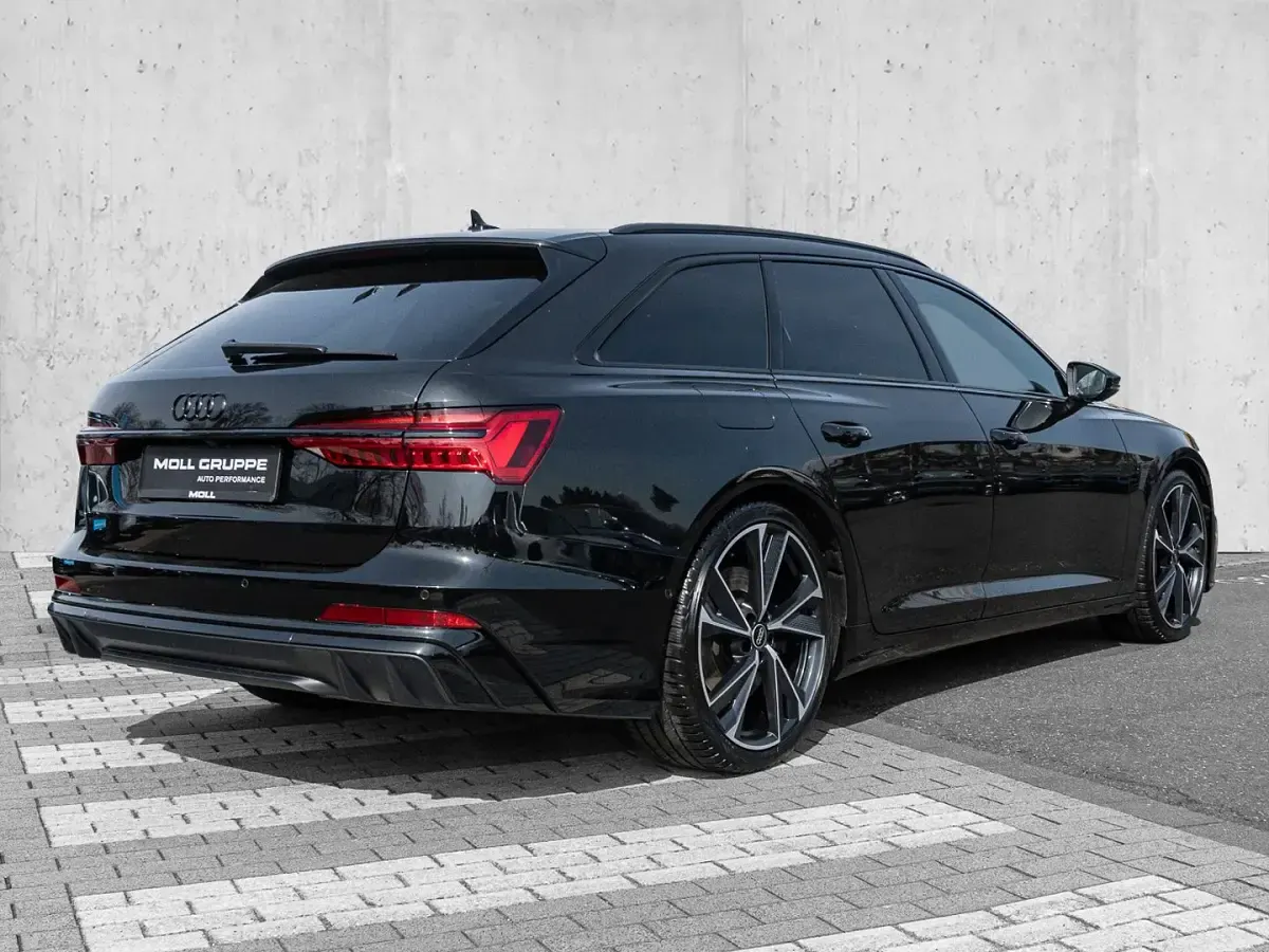 Gebraucht Audi S6 Sport 344 PS (253 kW) 2025 Mythosschwarz metallic Kombi