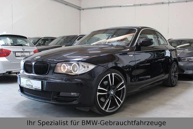 Saphirschwarz Gebraucht 2010 BMW 125 Coupé Advantage Coupé | 17.399 € (Guter Preis) - Bild 1/4