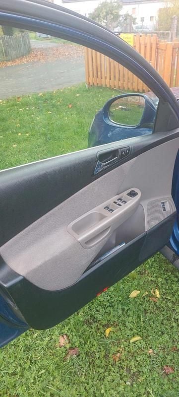 Gebraucht VW Passat 150 PS (110 kW) 2006 Blau Kombi