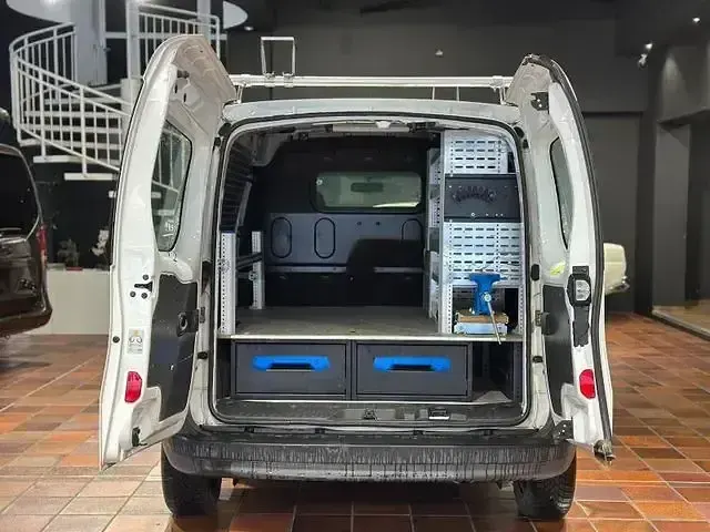 Usado Renault Rapid 90 HP (66 kW) 2019 Branco Sedan
