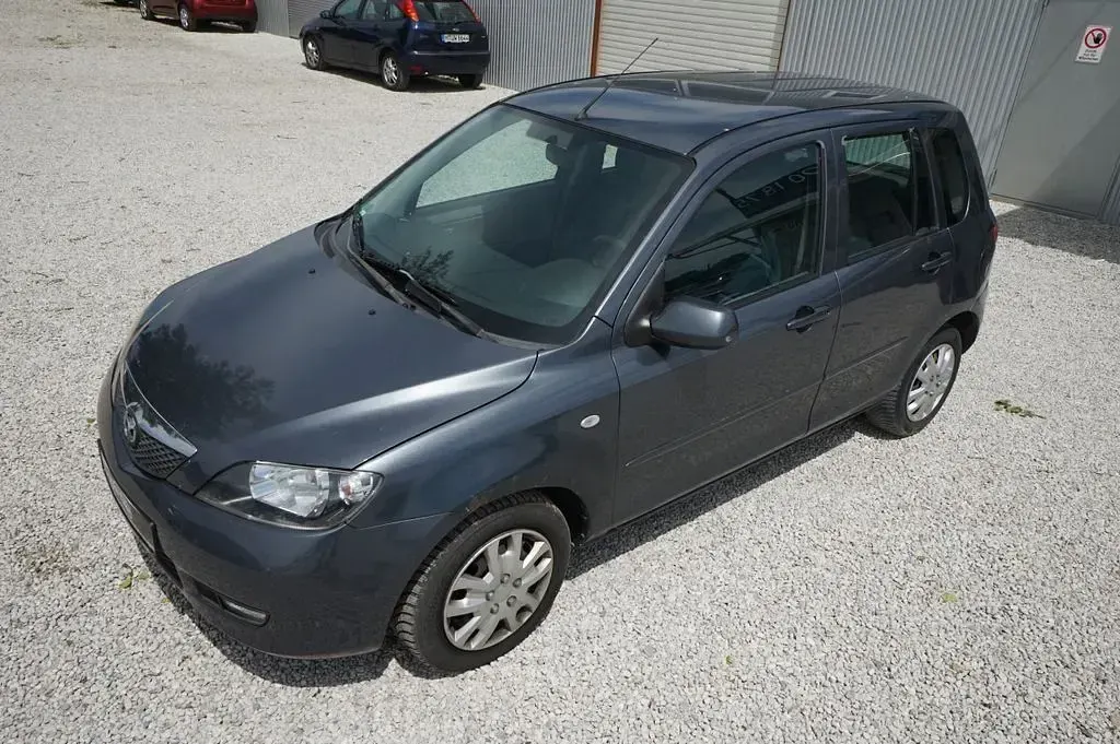 Gebraucht Mazda 2 Comfort 68 PS (50 kW) 2005 Grau Kleinwagen