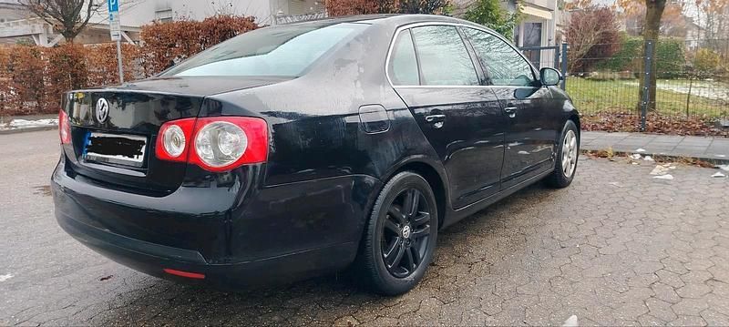 Gebraucht VW Jetta Comfortline 105 PS (77 kW) 2006 Schwarz Limousine