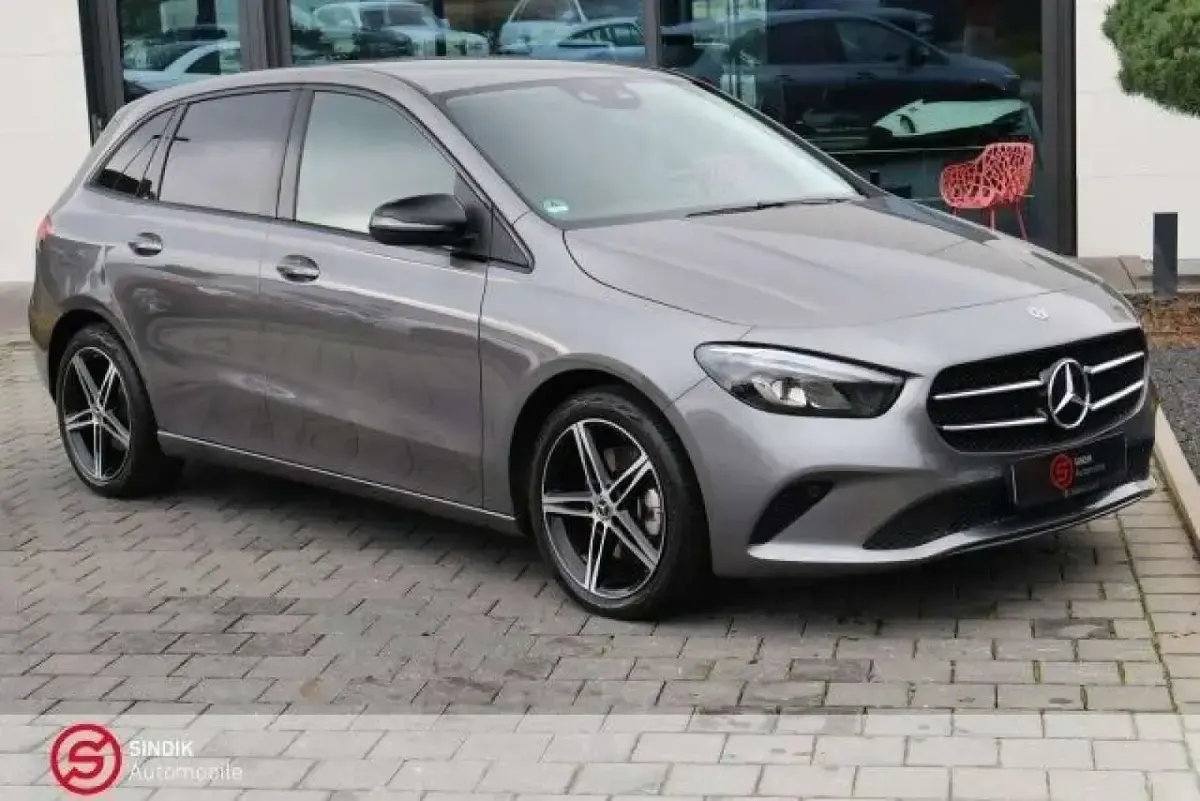 Gebraucht Mercedes B220 Progressive 190 PS (139 kW) 2022 Mountaingrau  met. Kleinwagen