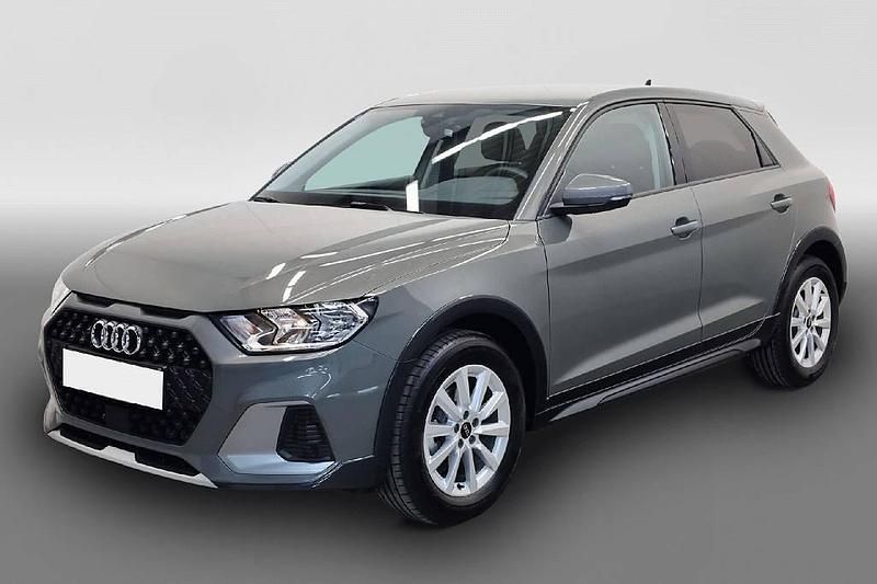 Gebraucht Audi A1 116 PS (85 kW) 2025 Grau Limousine