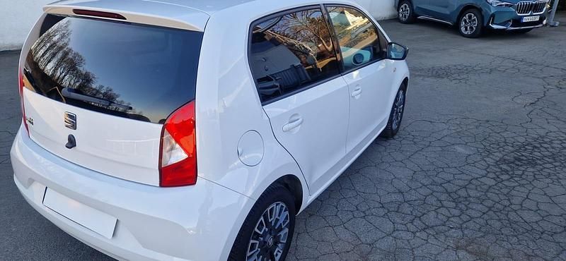 Gebraucht Seat Mii Chic 60 PS (44 kW) 2020 Weiß Kleinwagen