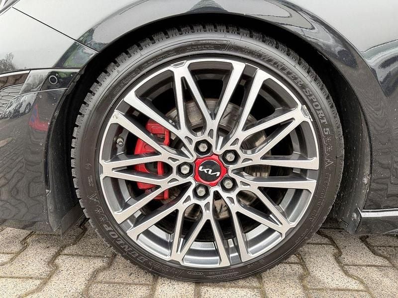 Gebraucht Kia Ceed GT Comfort 204 PS (150 kW) 2023 Schwarz Limousine