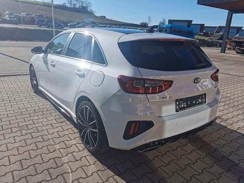 Gebraucht Kia Ceed GT GT 204 PS (150 kW) 2020 Weiß Limousine
