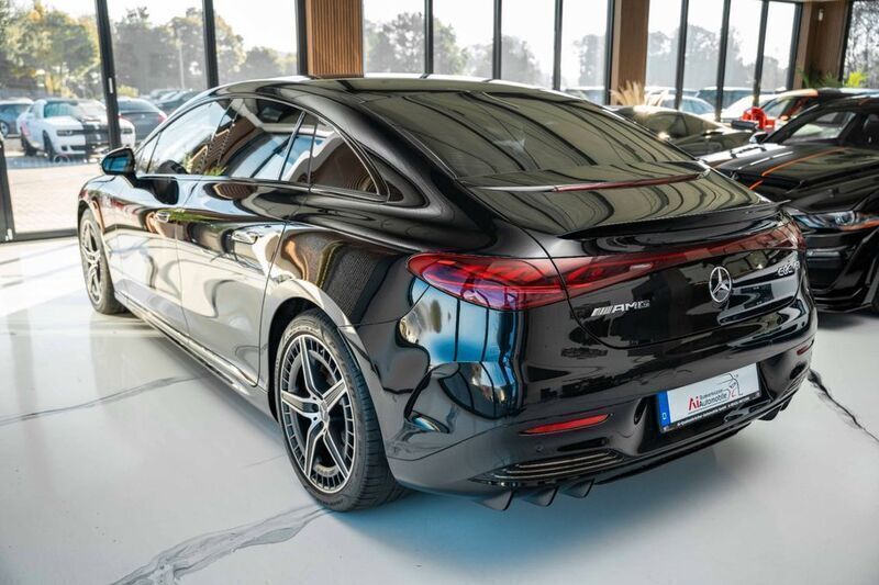 Gebraucht Mercedes EQE AMG 43 AMG 350 kW (476 PS) 2022 Schwarz Limousine