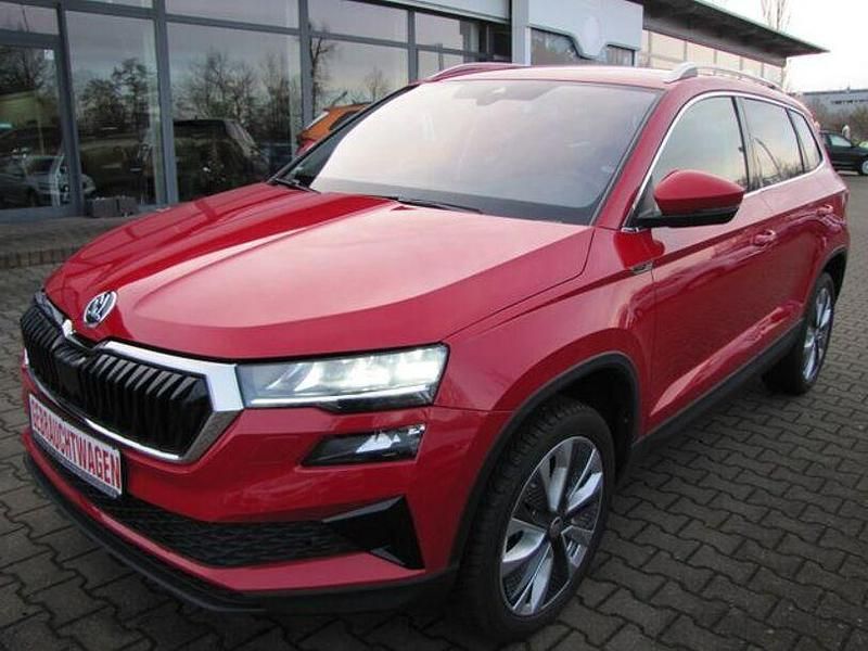 Gebraucht Skoda Karoq Style 150 PS (110 kW) 2023 Rot SUV