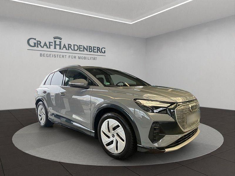 Gebraucht Audi Q4 e-tron Performance 150 kW (204 PS) 2023 Grau SUV