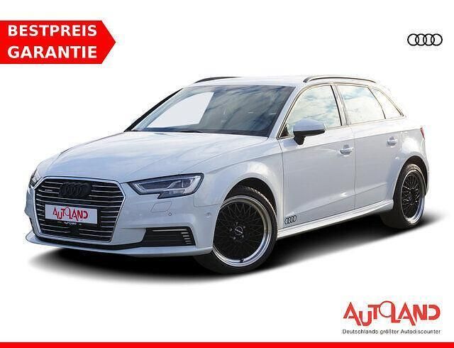 Weiss Gebraucht 2020 Audi A3 e-tron Ambiente Kleinwagen | 23.490 € (Fairer Preis) - Bild 1/4