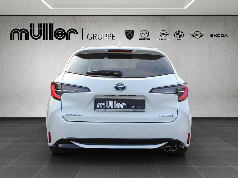 Gebraucht Toyota Corolla Team 184 PS (135 kW) 2021 Weiß Kombi