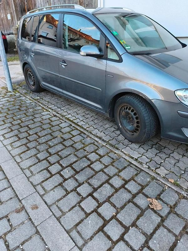 Gebraucht VW Touran 140 PS (102 kW) 2008 Silber Van / Kleinbus