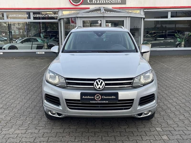 Gebraucht VW Touareg 239 PS (175 kW) 2010 Silber SUV