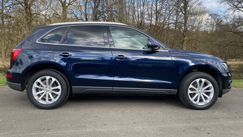 Blau Gebraucht 2009 Audi Q5 SUV | 8.450 € (Guter Preis) - Bild 1/4