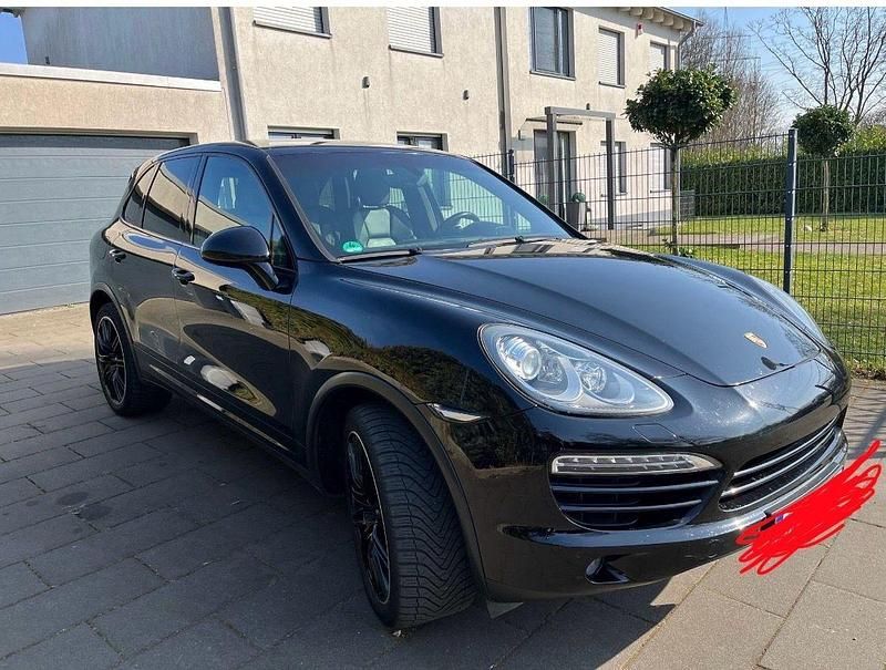 Gebraucht Porsche Cayenne 239 PS (175 kW) 2011 Schwarz SUV