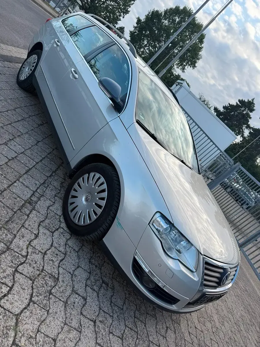 Gebraucht VW Passat 2009 Grau Kombi