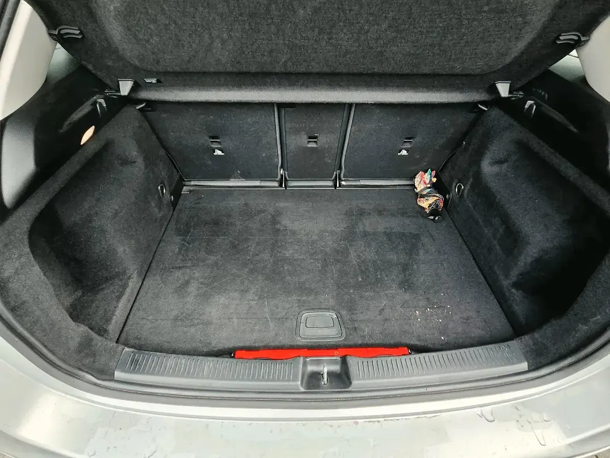 Gebraucht Mercedes B250 160 PS (117 kW) 2022 Grau Kleinwagen
