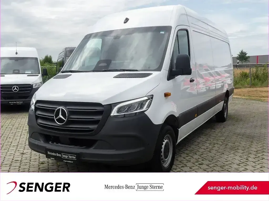 Gebraucht Mercedes Sprinter 170 PS (125 kW) 2025 Van