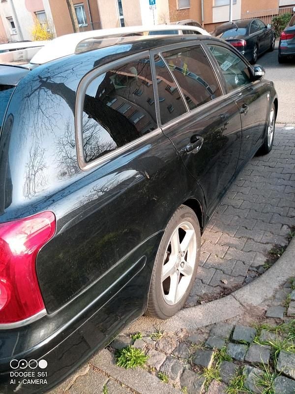 Gebraucht Toyota Avensis 174 PS (127 kW) 2008 Schwarz Limousine