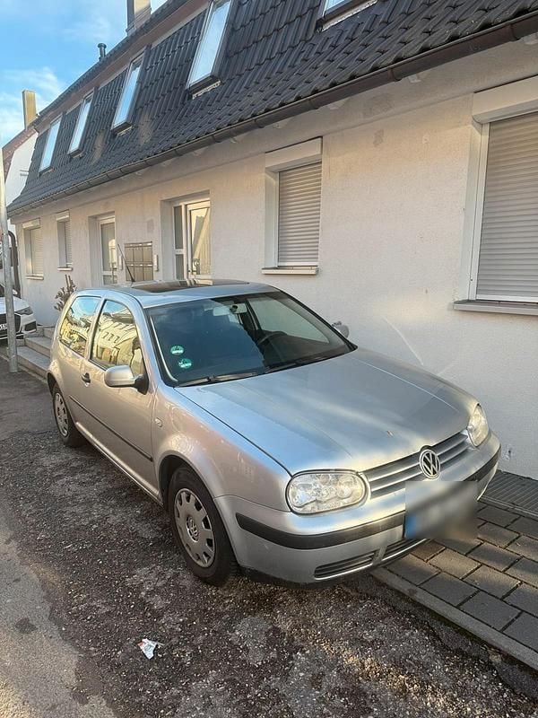 Occasion VW Golf IV 90 ch (66 kW) 2003 Argent Citadine