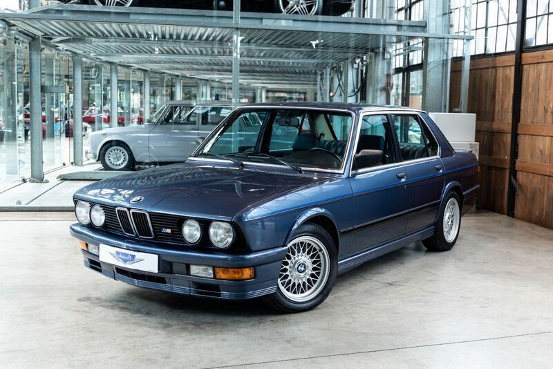 Blau Gebraucht 1985 BMW M535 Limousine | 44.890 € - Bild 1/4
