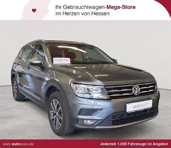 Platinum grey metallic Gebraucht 2021 VW Tiguan Allspace Comfortline SUV | 28.290 € (Fairer Preis) - Bild 1/4