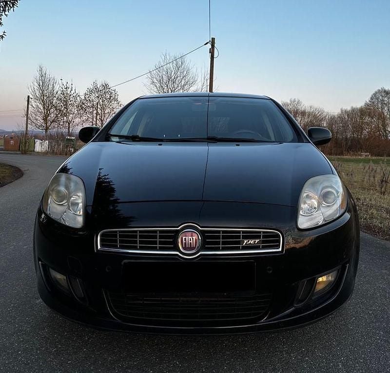 Gebraucht Fiat Bravo Dynamic 120 PS (88 kW) 2009 Schwarz Kleinwagen