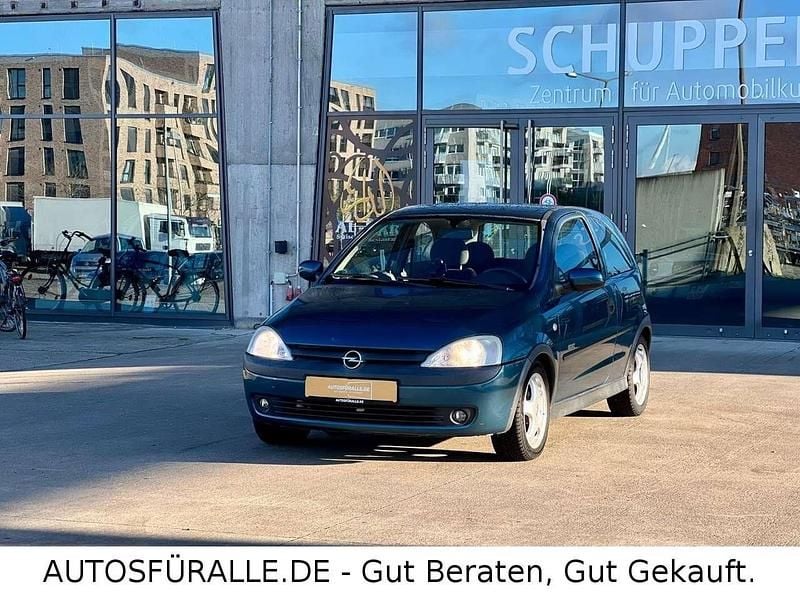 Grün Gebraucht 2001 Opel Corsa Elegance Kleinwagen | 2.499 € (Etwas zu teuer) - Bild 1/3
