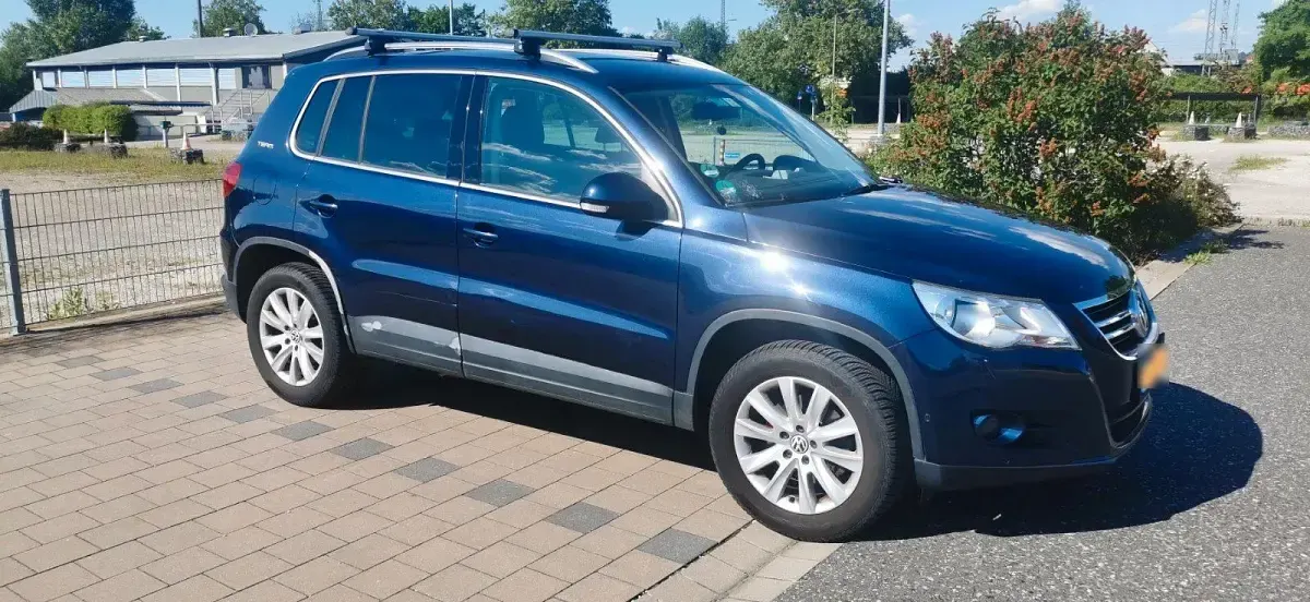 Gebraucht VW Tiguan 140 PS (102 kW) 2010 Blau SUV
