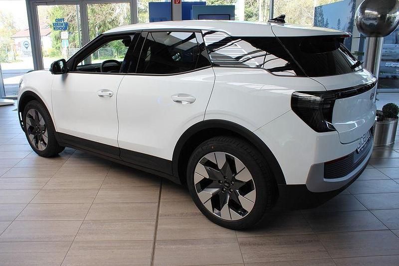 Używany Ford Explorer Premium 210 kW (286 KM) 2024 Biały SUV