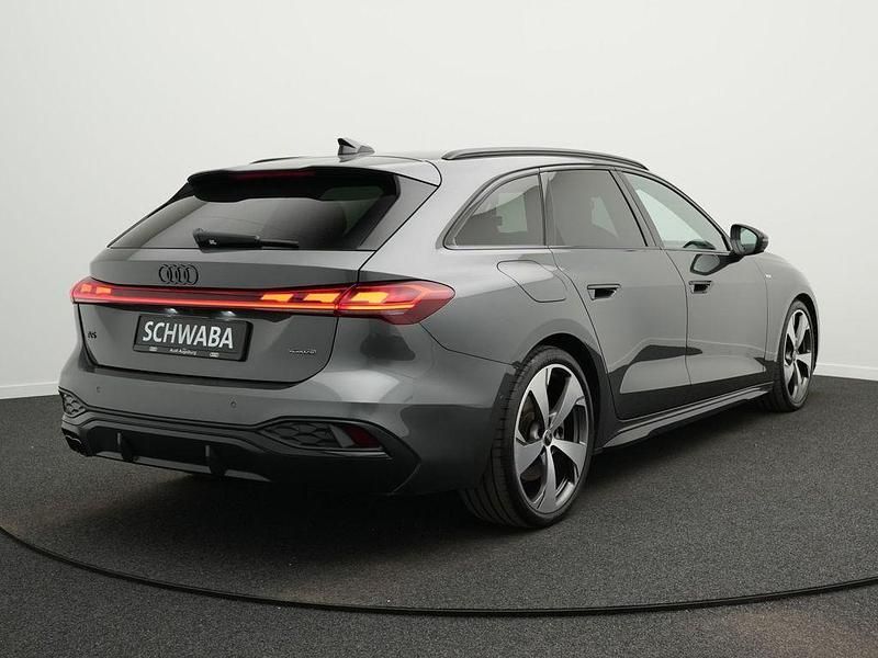 Gebraucht Audi A5 S-Line 204 PS (150 kW) 2025 Daytonagrau perleffekt Kombi