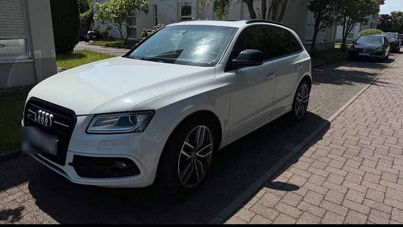 Weiß Gebraucht 2016 Audi SQ5 SUV | 23.000 € (Etwas zu teuer) - Bild 1/4