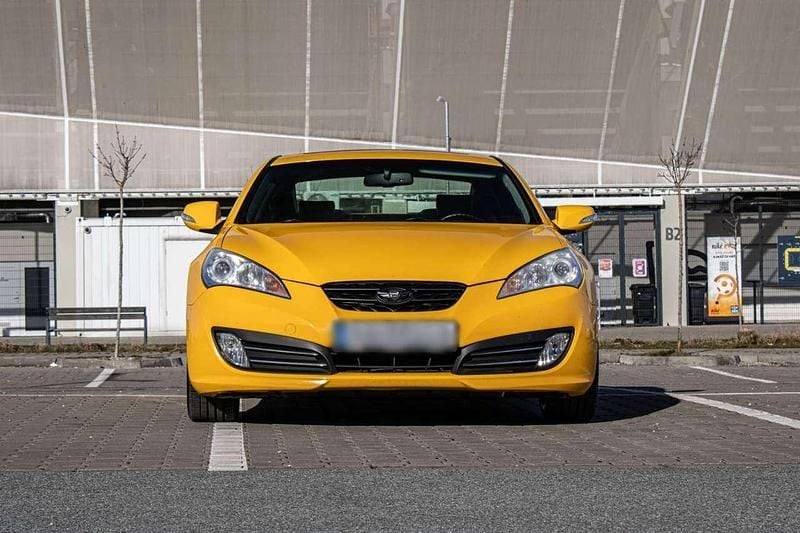 Gebraucht Hyundai Genesis 303 PS (222 kW) 2012 Gelb Coupé