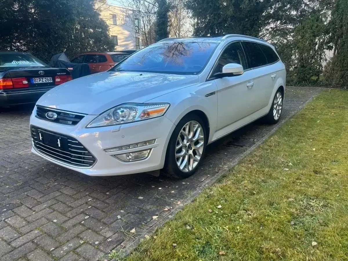 Usado Ford Mondeo Titanium X 239 CV (175 kW) 2014 Familiar