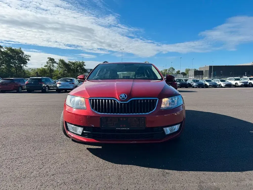 Gebraucht Skoda Octavia GreenLine 110 PS (80 kW) 2016 Rot Kombi
