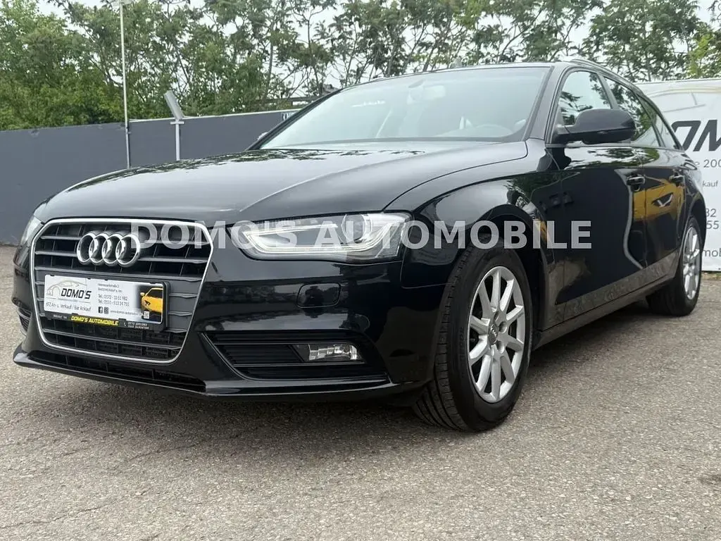 Używany Audi A4 Attraction 150 KM (110 kW) 2015 Czarny Kombi