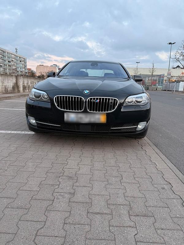 Gebraucht BMW 535 306 PS (225 kW) 2010 Schwarz Limousine