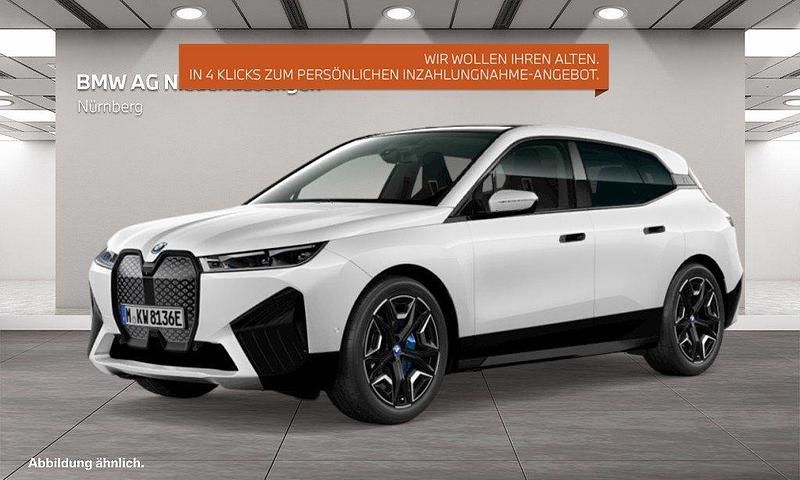 Weiß Gebraucht 2023 BMW iX Sport Line SUV | 51.990 € (Etwas zu teuer) - Bild 1/4