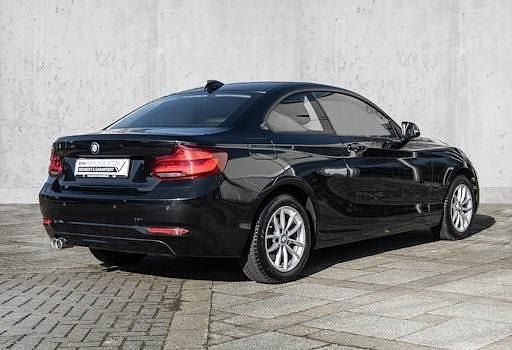 Używany BMW 220 Advantage 184 KM (135 kW) 2019 Czarny Coupe