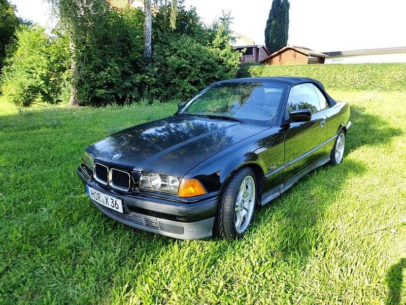 Schwarz Gebraucht 1995 BMW 320 Cabriolet Cabrio | 5.000 € - Bild 1/4