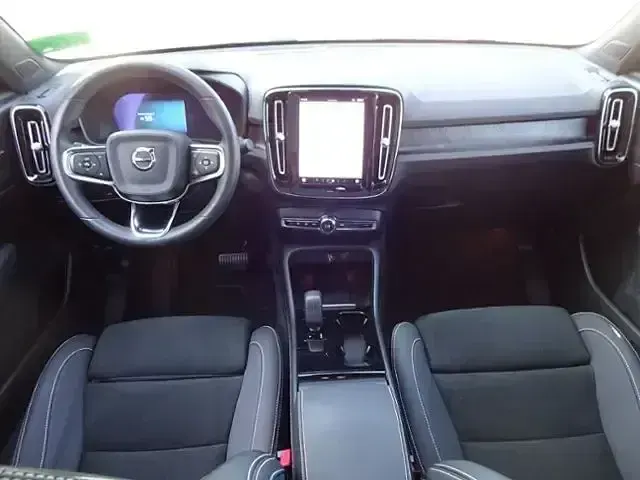 Occasion Volvo C40 Ultimate 300 kW (408 ch) 2022 Gris SUV