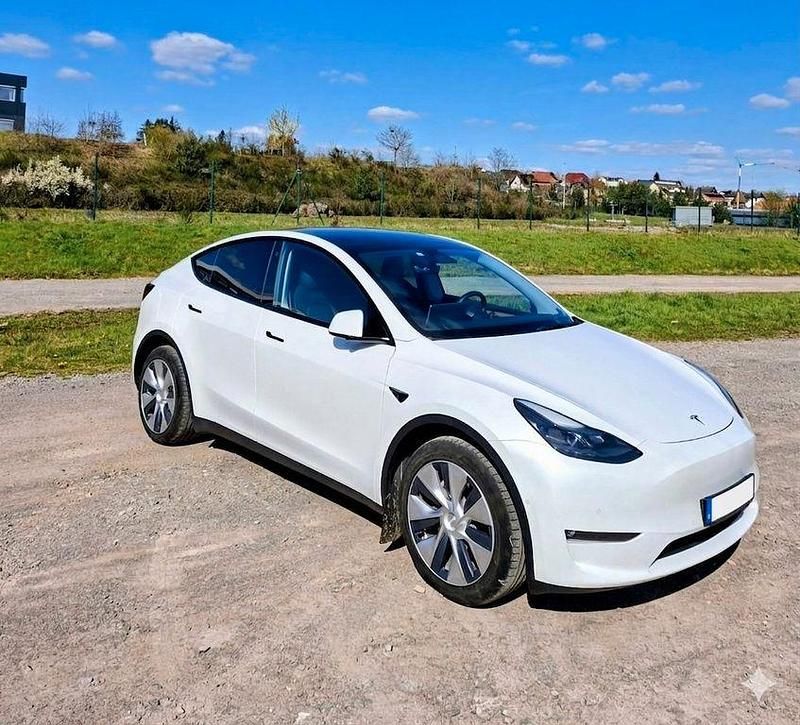 Gebraucht Tesla Model Y Long Range AWD 274 kW (373 PS) 2022 Weiß SUV
