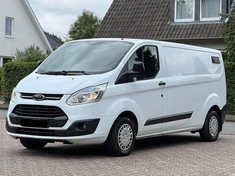 Weiß Gebraucht 2014 Ford Transit Custom Van / Kleinbus | 7.499 € (Superpreis) - Bild 1/4