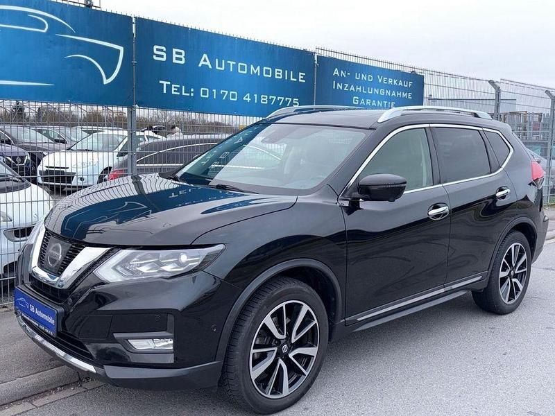 Gebraucht 2018 Nissan X-Trail Tekna SUV | 16.990 € (Fairer Preis) - Bild 1/4
