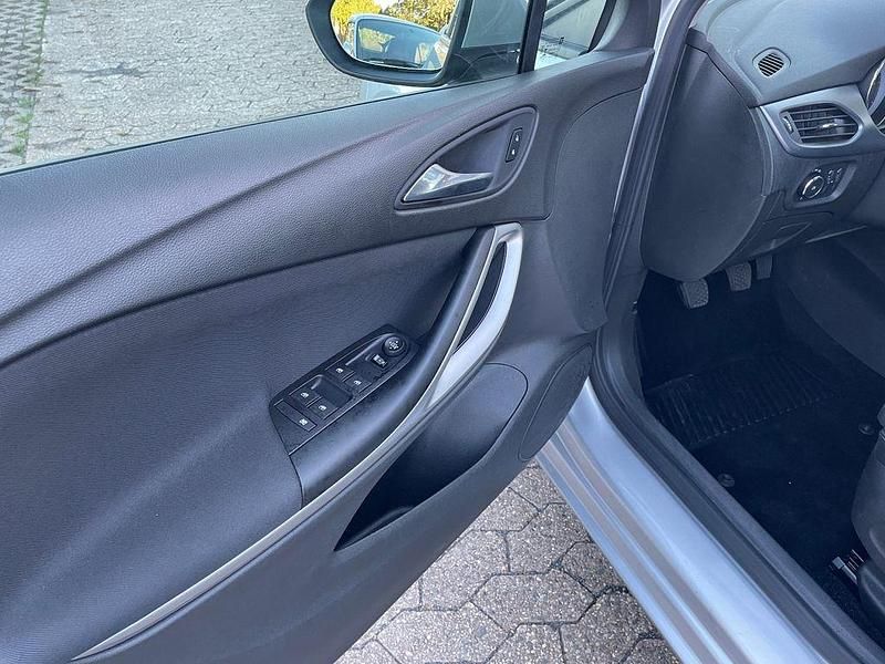 Gebraucht Opel Astra Edition 110 PS (80 kW) 2019 Argonsilber Kombi