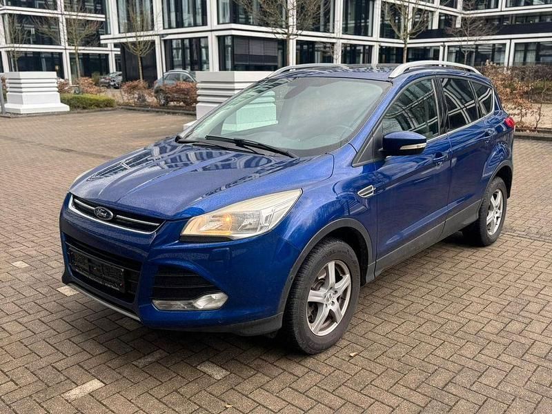 Gebraucht Ford Kuga Titanium 140 PS (102 kW) 2014 Blau SUV